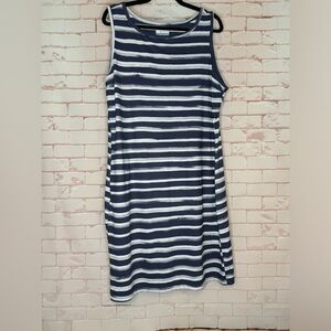 Columbia Chill dress XXL classic navy and white color